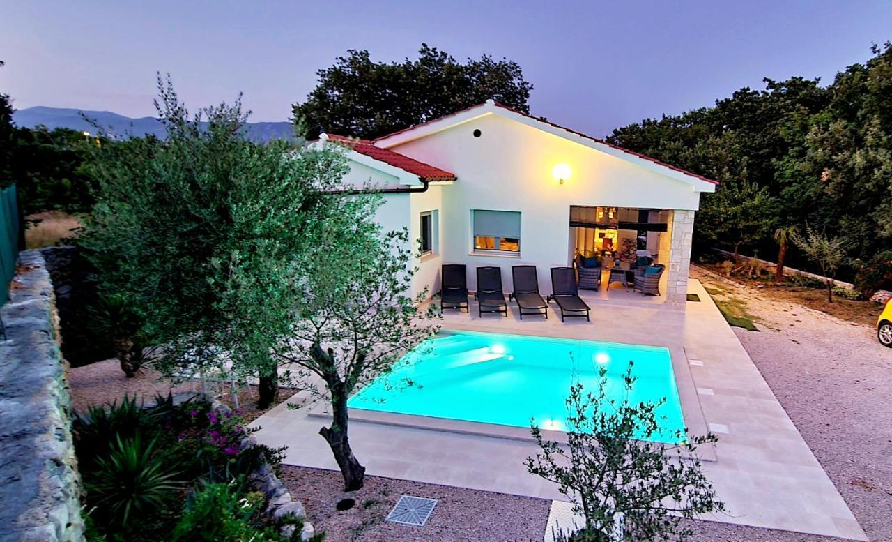 Villa Nevera Omišalj Εξωτερικό φωτογραφία