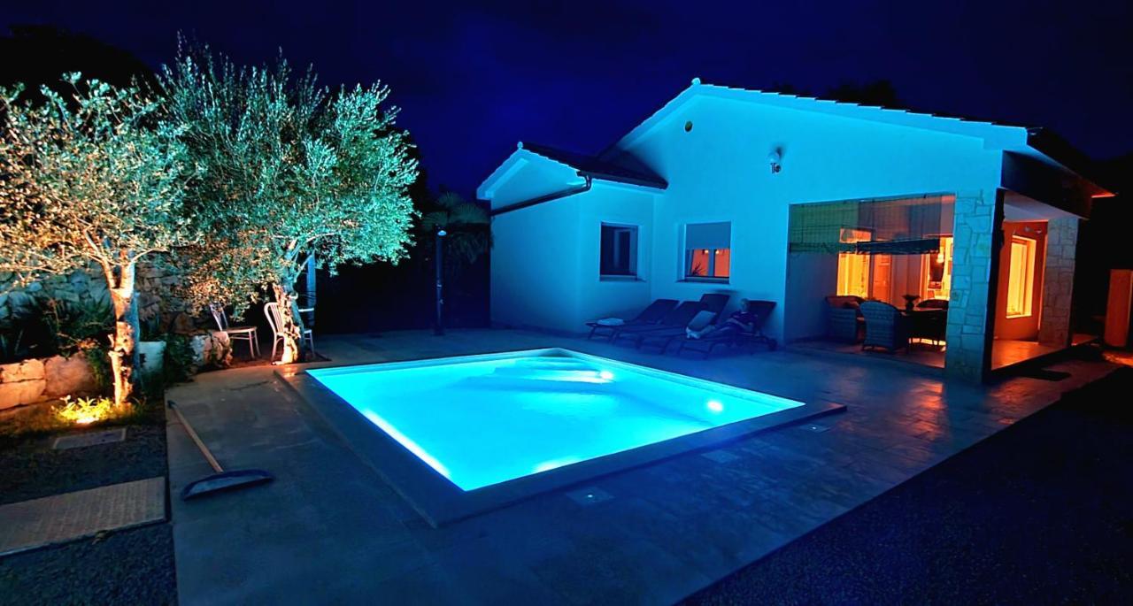 Villa Nevera Omišalj Εξωτερικό φωτογραφία