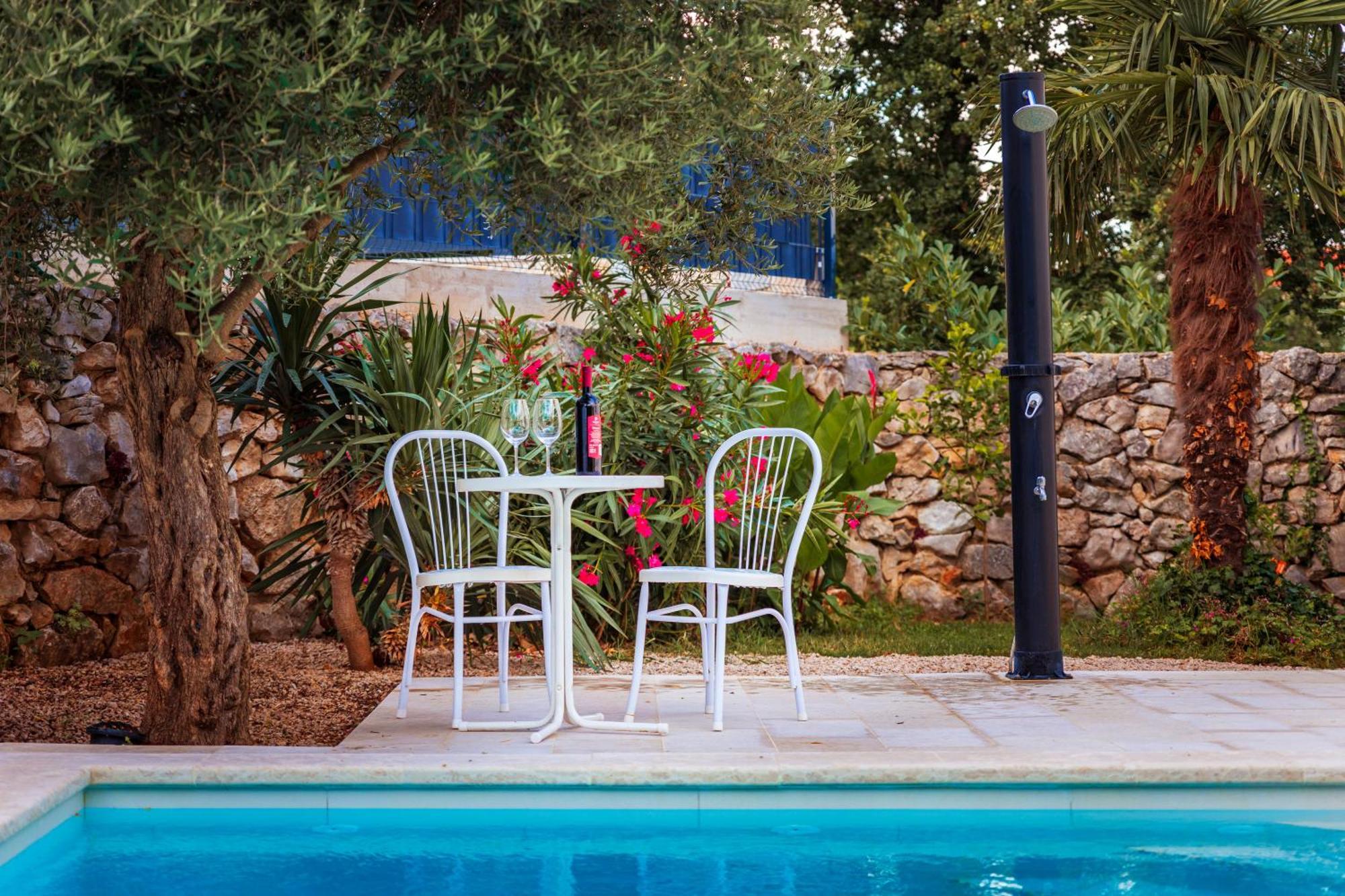 Villa Nevera Omišalj Εξωτερικό φωτογραφία