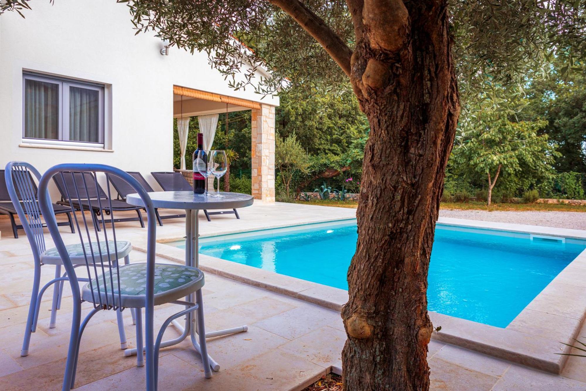 Villa Nevera Omišalj Εξωτερικό φωτογραφία