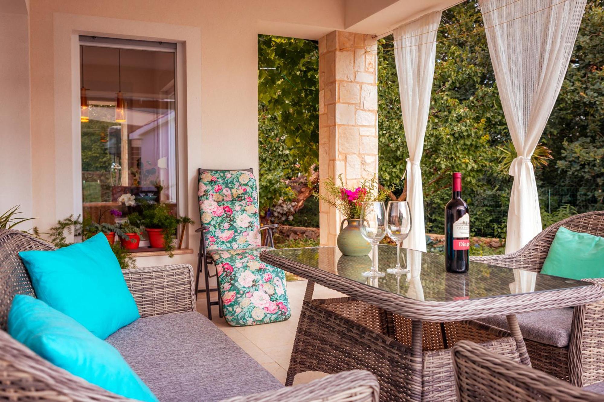 Villa Nevera Omišalj Εξωτερικό φωτογραφία